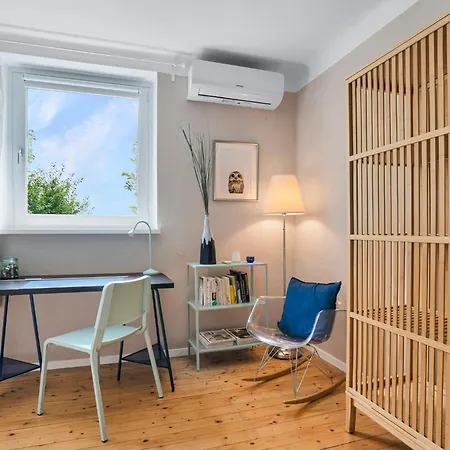 Gemuetliche Mit Terrasse Und Seeblick Apartamento