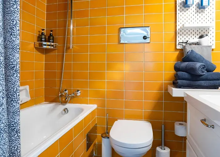 Gemuetliche Mit Terrasse Und Seeblick * Velden am Wörthersee